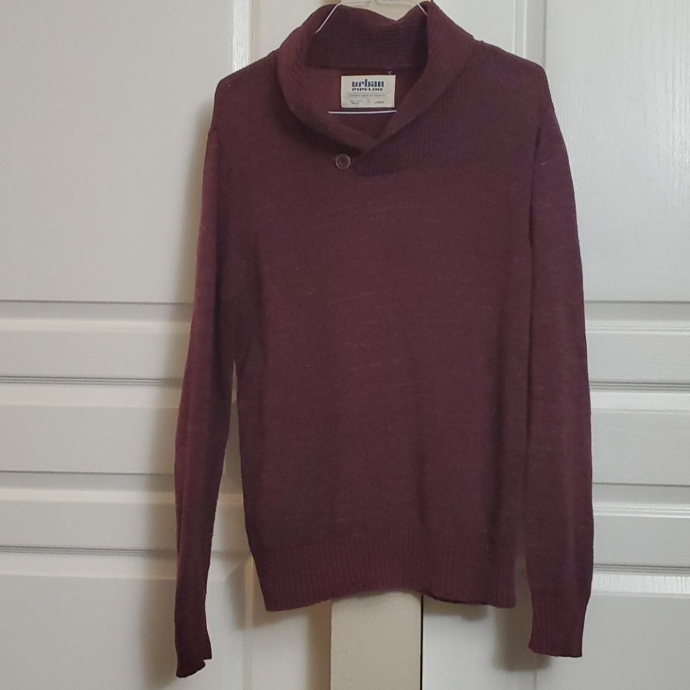 Maroon urban pipeline sweater with collar